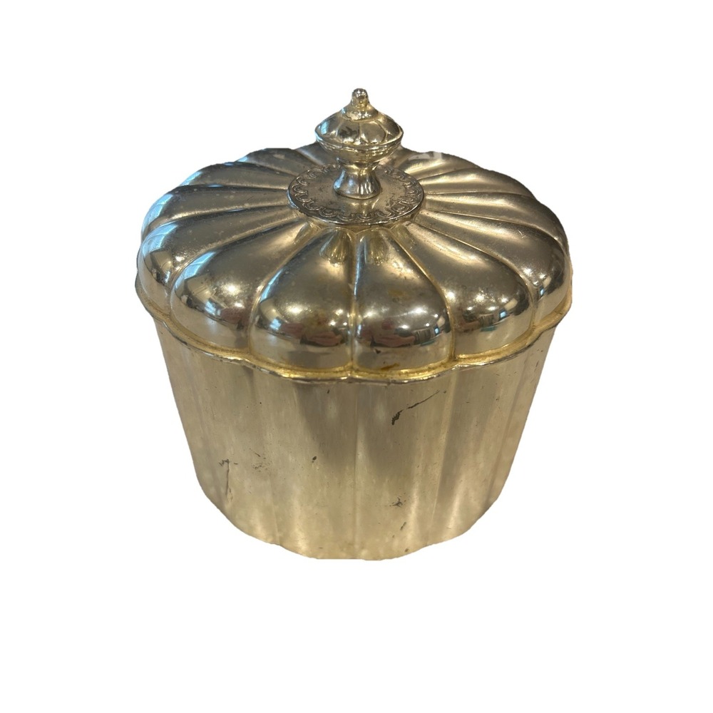 Vintage Silver Plated Shell Jewelry Box Velvet Lined Vanity Trinket Dish w/ Lid